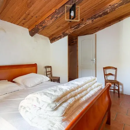 Charmante Maison Au Bord De La Riviere